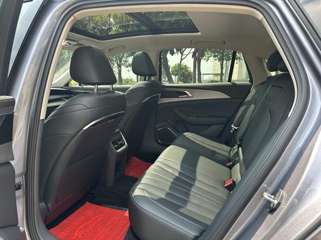 Hongqi Hongqi H5