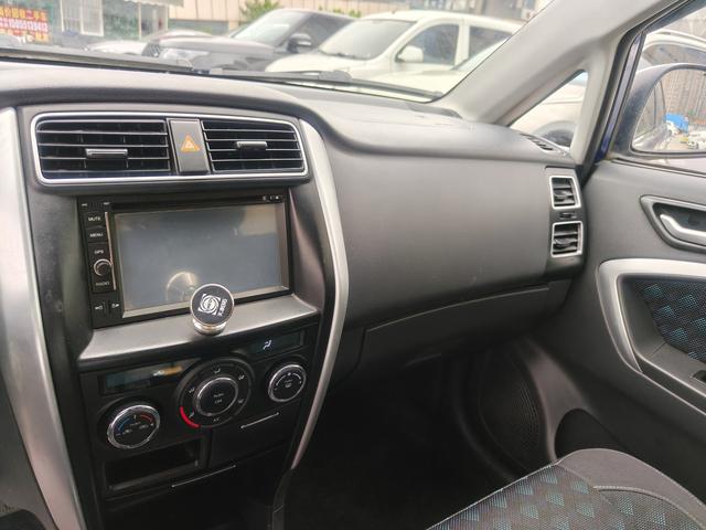 Suzuki Liana A6