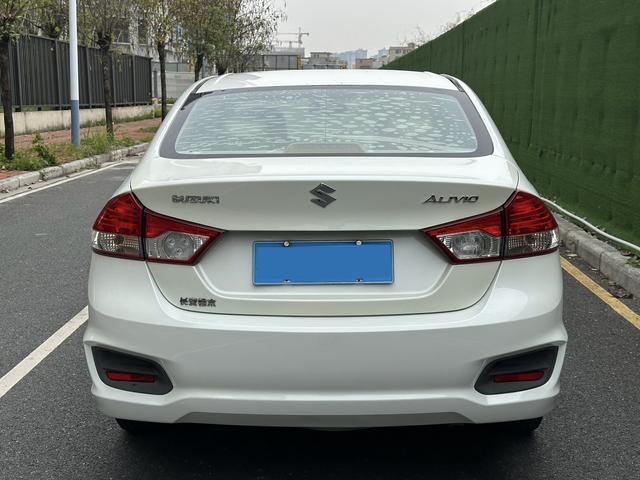 Suzuki Qiyue