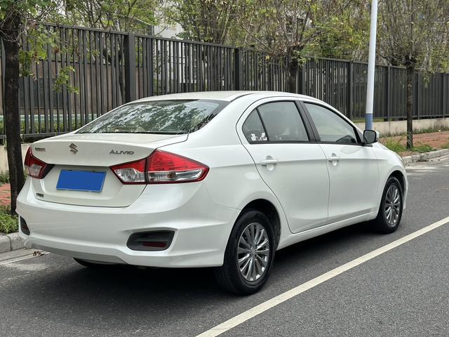 Suzuki Qiyue