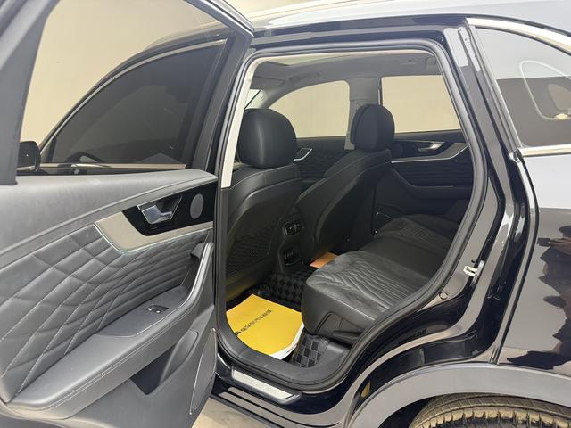 Hongqi Hongqi HS5