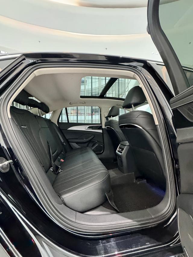Hongqi Hongqi H5