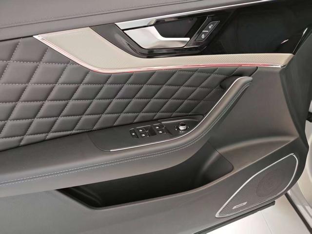 Hongqi Hongqi HS5