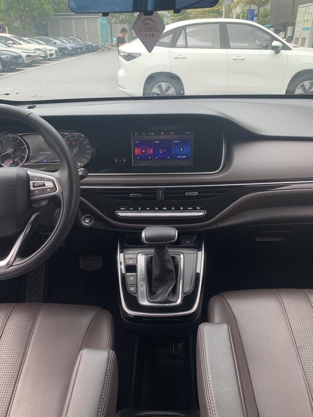 GAC Trumpchi Trumpchi M6