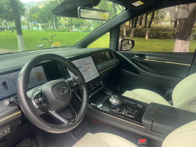 GAC Trumpchi Trumpchi M8