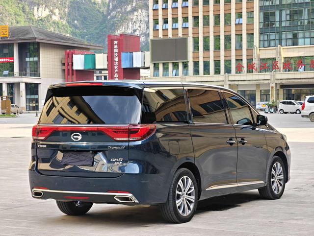 GAC Trumpchi Trumpchi M8