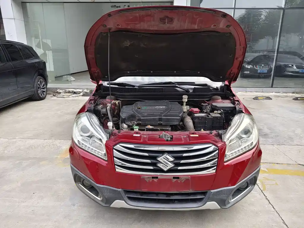 Suzuki S-Cross