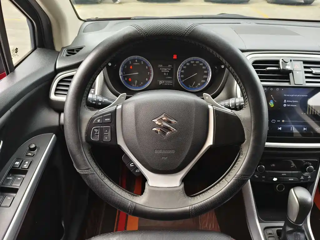 Suzuki S-Cross