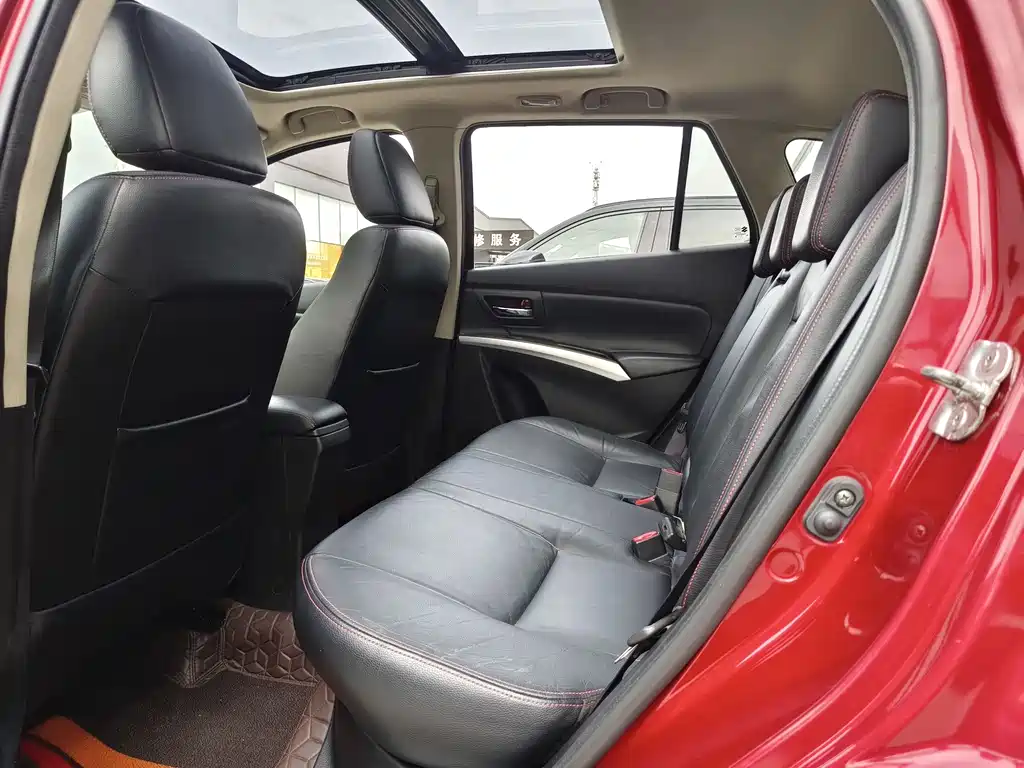 Suzuki S-Cross