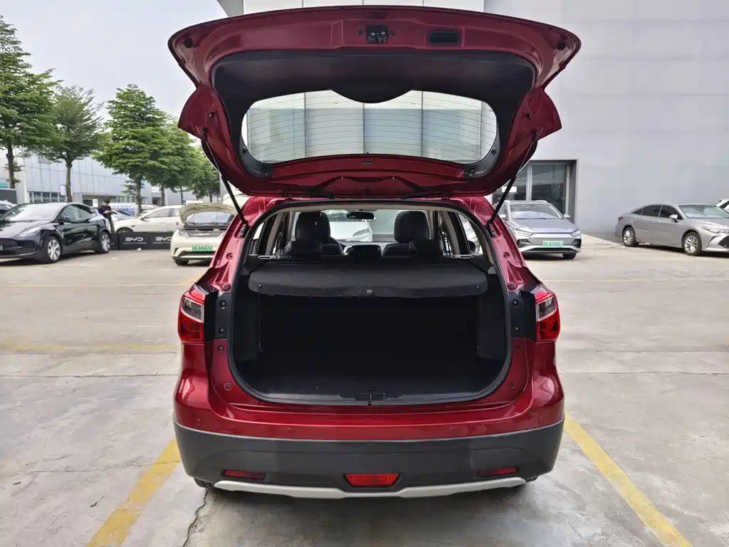 Suzuki S-Cross