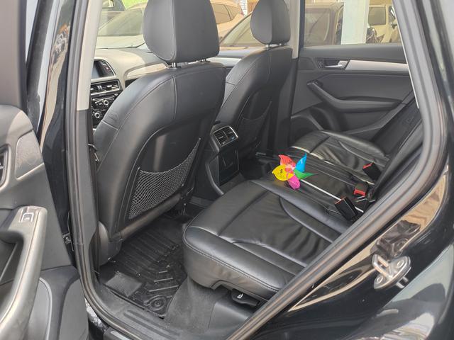 Audi Audi Q5