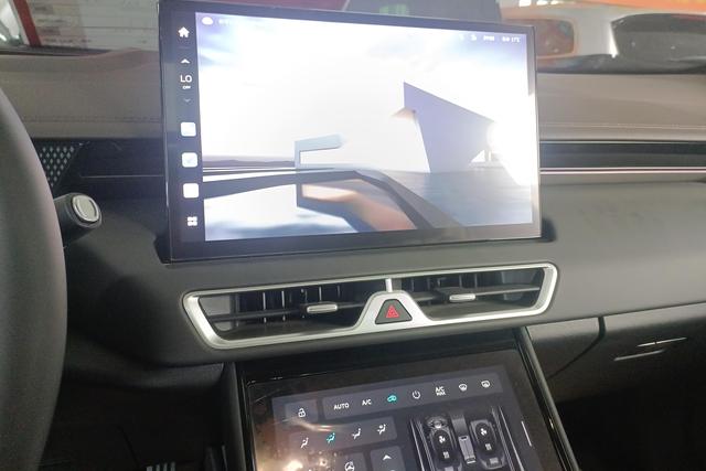 WEY Mocha PHEV