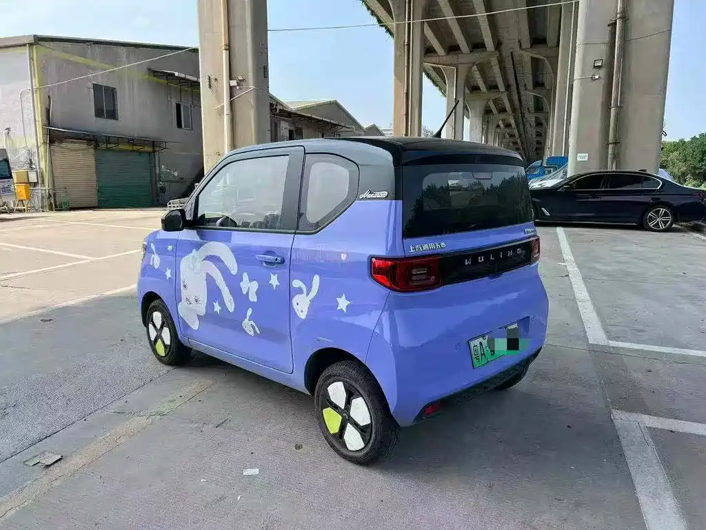 Wuling MINIEV