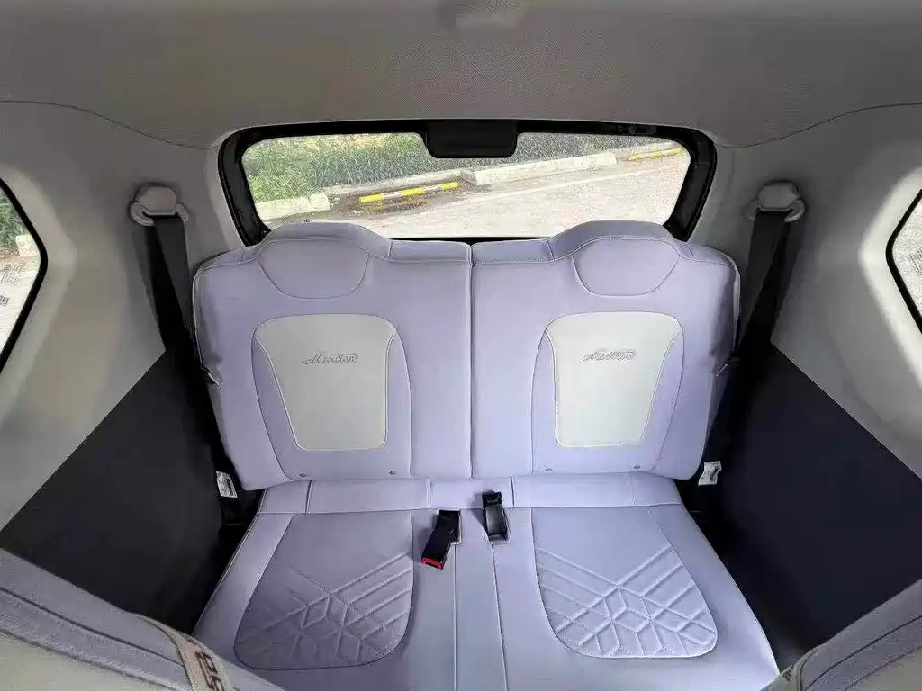 Wuling MINIEV