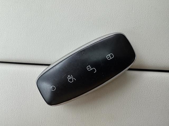Denza Denza D9 DM