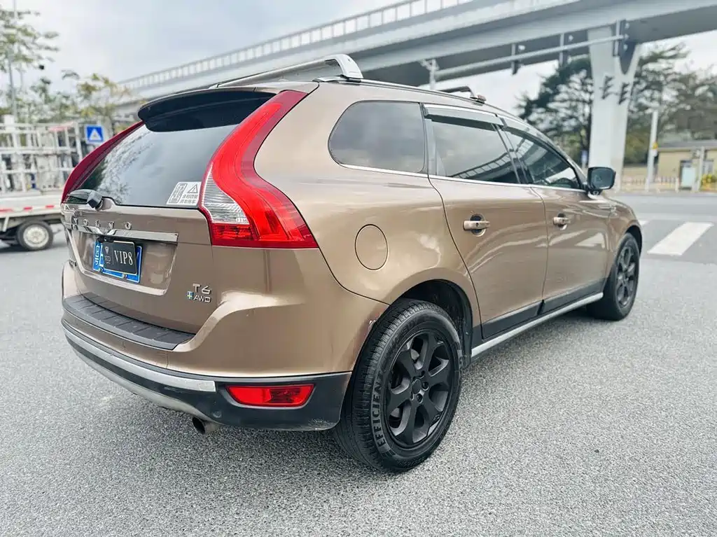 Volvo XC60 (Import)