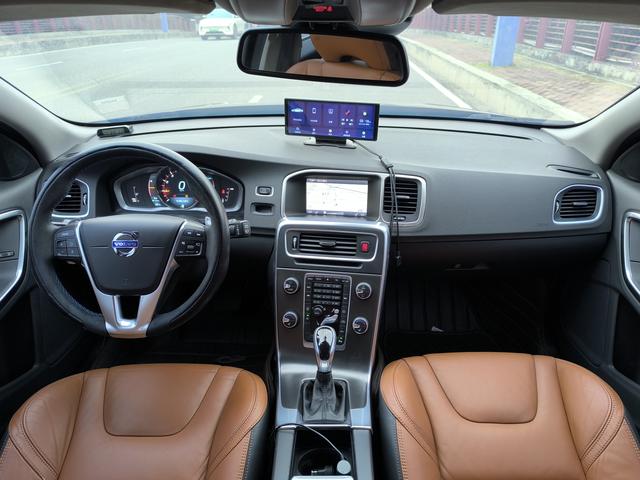 Volvo Volvo V60