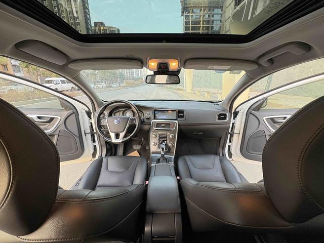 Volvo Volvo V60
