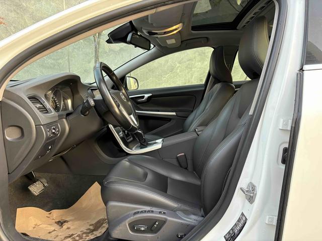 Volvo Volvo V60