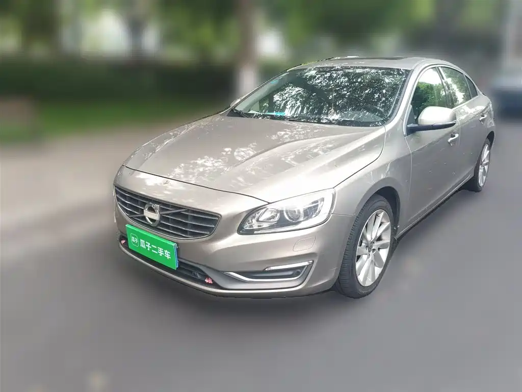 Volvo S60