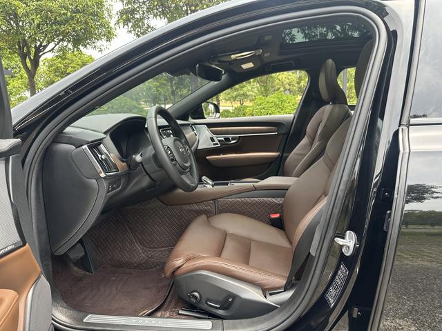 Volvo Volvo S90