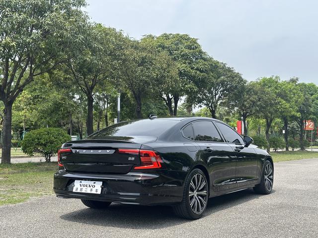 Volvo Volvo S90