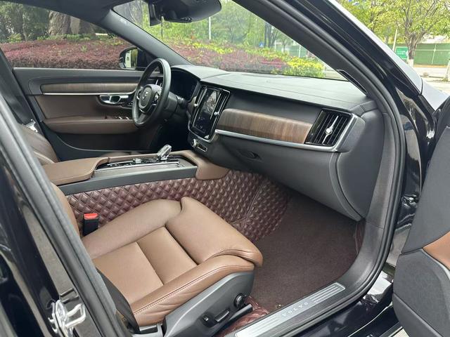 Volvo Volvo S90