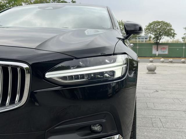 Volvo Volvo S90