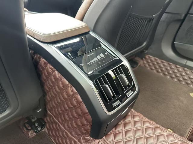 Volvo Volvo S90
