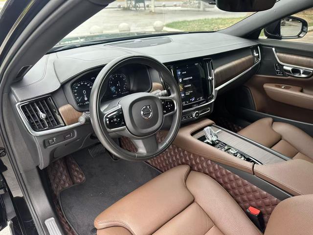 Volvo Volvo S90