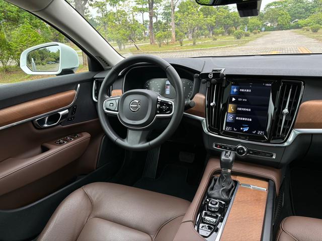 Volvo Volvo S90