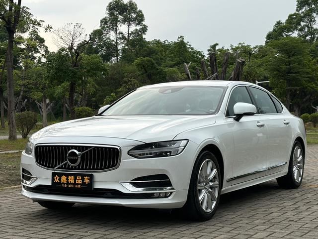 Volvo Volvo S90