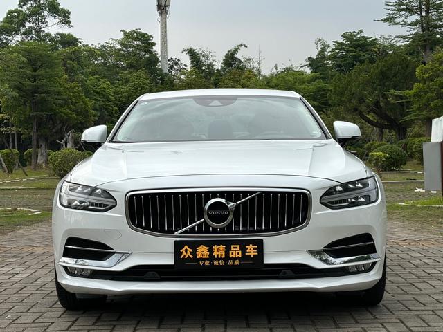 Volvo Volvo S90