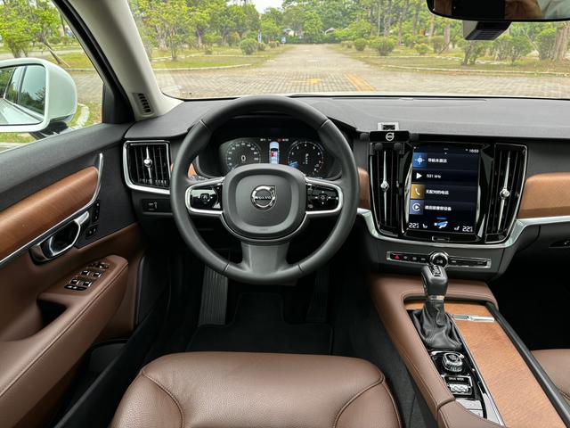 Volvo Volvo S90