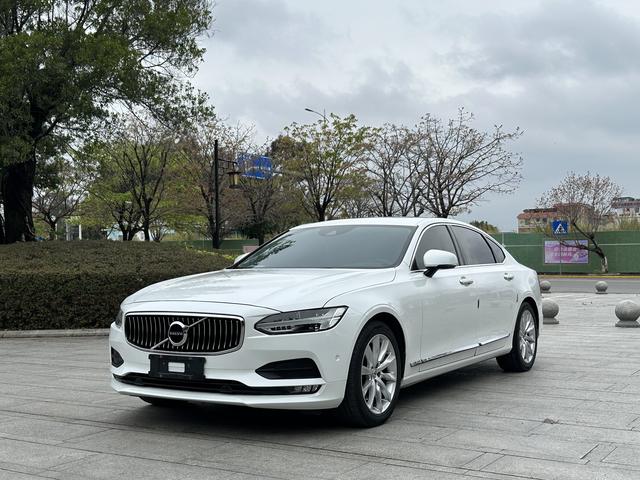 Volvo Volvo S90