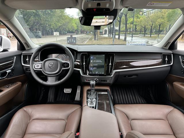 Volvo Volvo S90