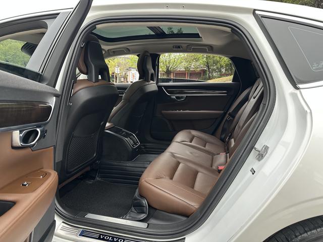 Volvo Volvo S90