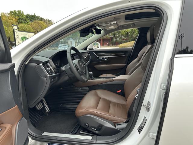 Volvo Volvo S90