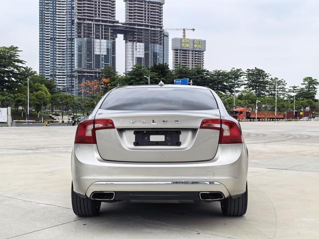 Volvo Volvo S60