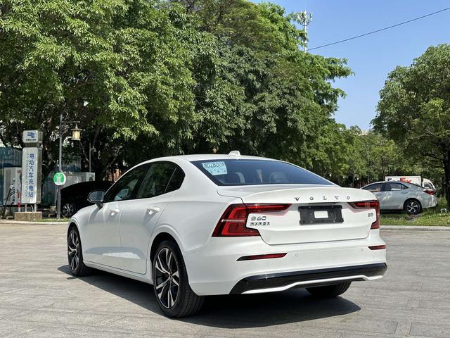 Volvo Volvo S60