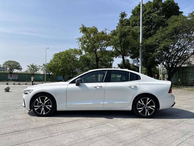 Volvo Volvo S60