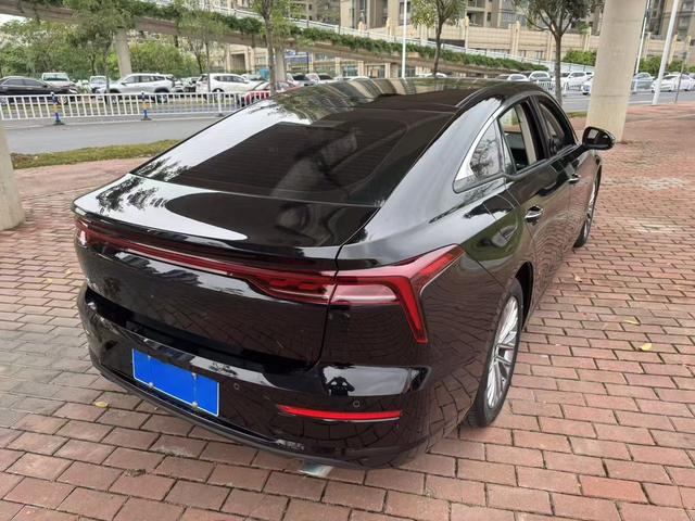 Besturn Bestune B70