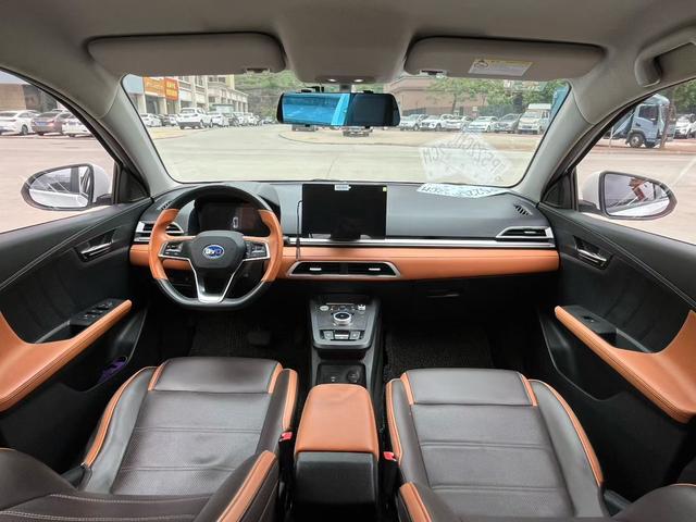 BYD BYD e2