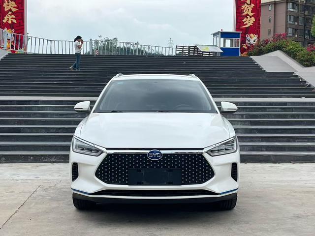 BYD BYD e2