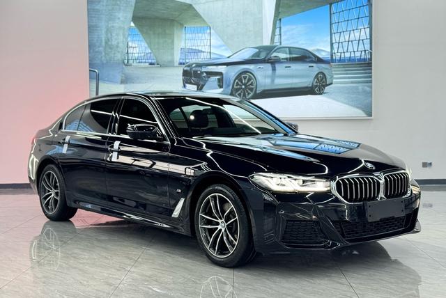 BMW BMW 5-Series