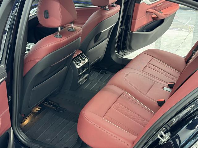 BMW BMW 5-Series