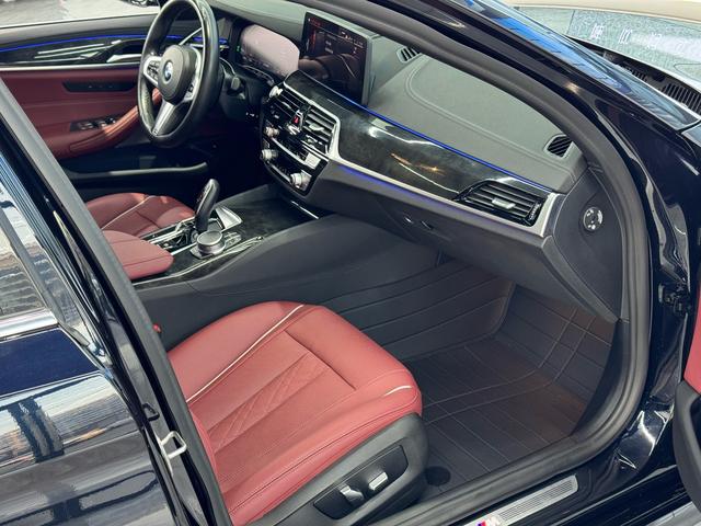 BMW BMW 5-Series