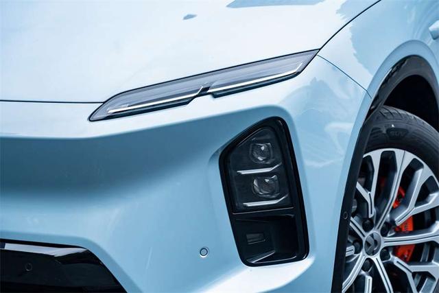 NIO NIO EC6