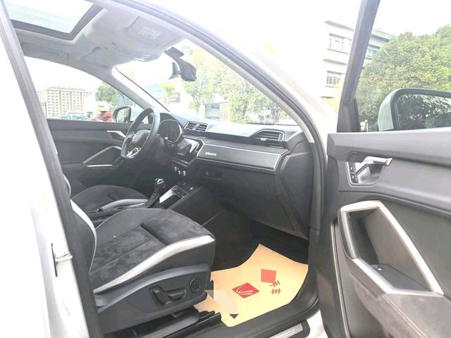 Audi Audi Q3