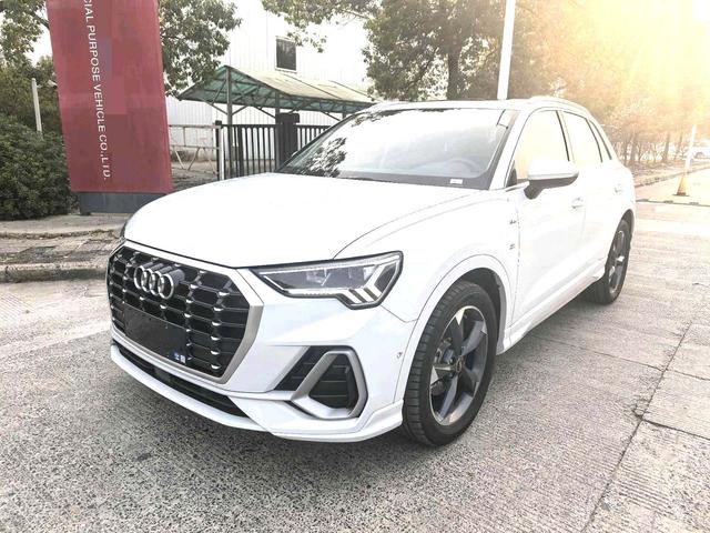 Audi Audi Q3